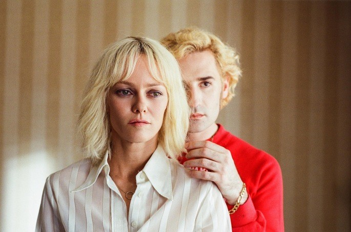 55. Kife + Heart - Películas Románticas