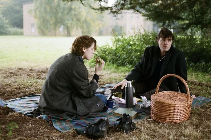 66. The Souvenir - Películas Románticas